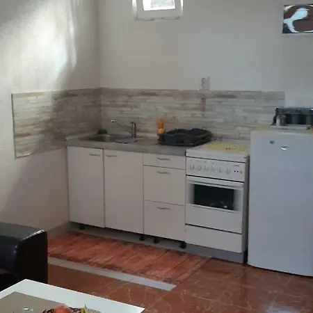 Dani Apartament Novi Grad